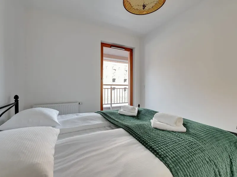Elegant Apartment in the Center | Sauna, Pool and Gym – photo 2