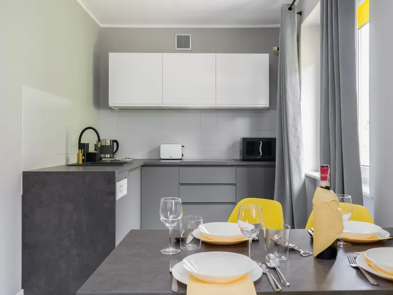 Elegant Apartment in Poznan | Workplace | Parking – photo 4