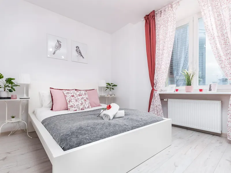Elegant Apartment in the Center | Balcony and Workspace – photo 1
