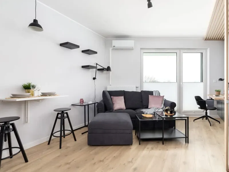 Stylish Apartment | Balcony and Garage Parking – photo 1