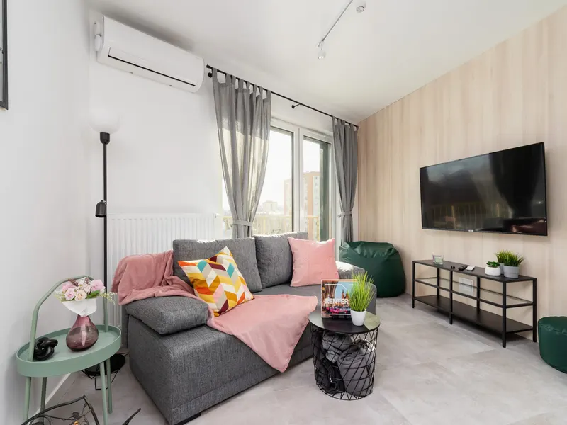 Stylish Apartment | Balcony and 2 Parking Spaces – photo 2