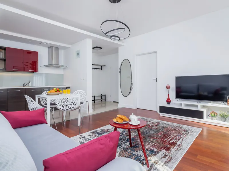 Elegantes Appartement in der Nähe des Marktplatzes | Parkplatz und Klimatisierung – Foto 4