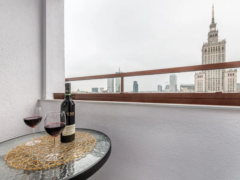 Elegant Apartment with a Balcony | View of the Palace of Culture and Science – photo 3