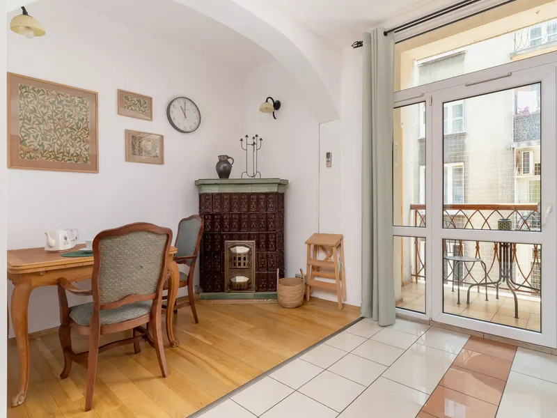 Stylowy Apartament w Centrum | Balkon, Klimatyzacja, Praca – zdjęcie 4