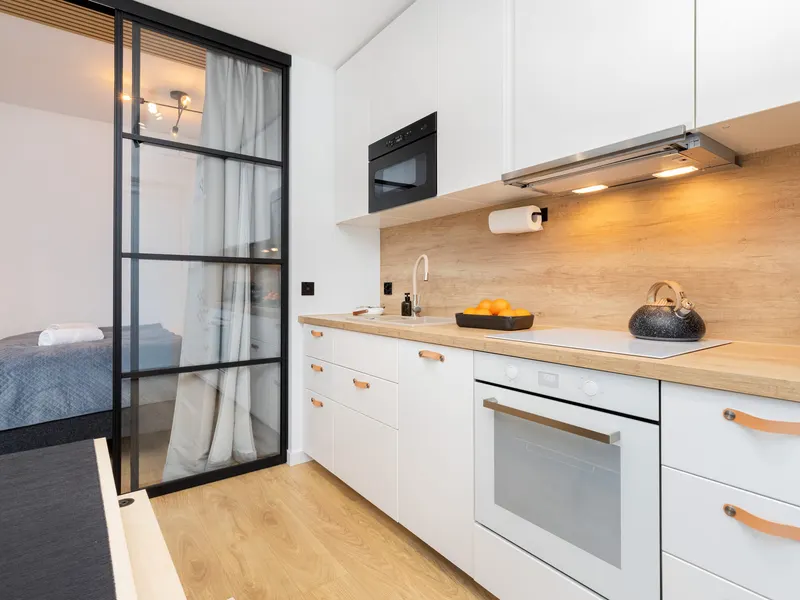 Gemütliches Appartement mit Terrasse | Privatparkplatz, Nähe zum Flughafen – Foto 3