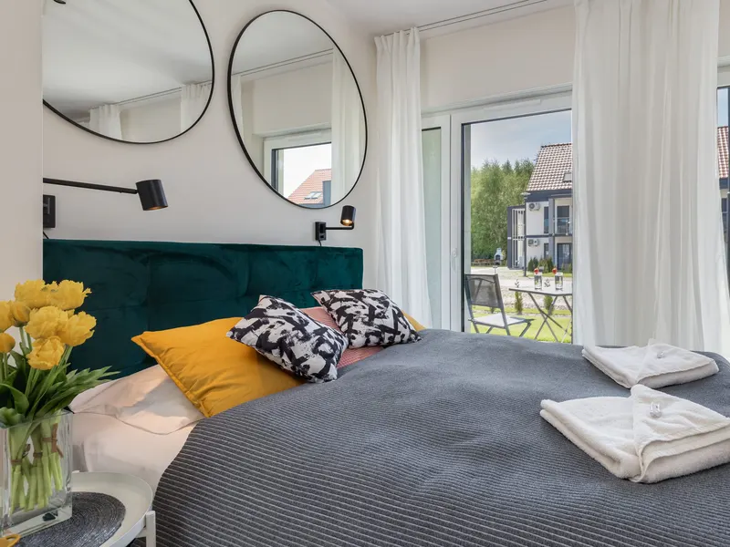 Nowoczesne Studio | Taras, Parking, 280 m do Plaży – zdjęcie 1