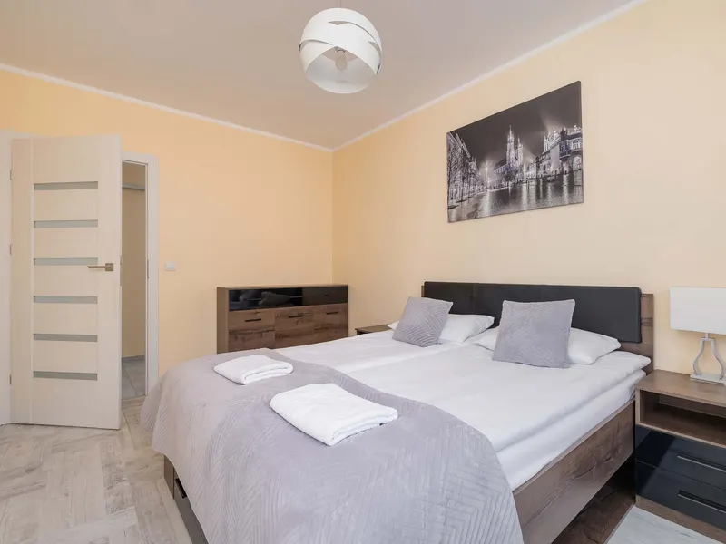 Modern Apartment | Two Bedrooms, Parking, Bath. – photo 4