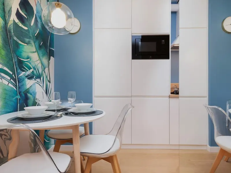 Modern Studio | Balcony and Air Conditioning – photo 3