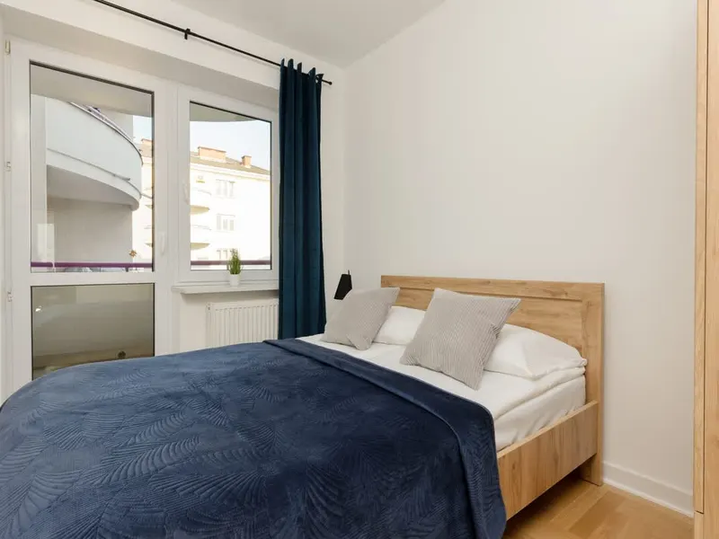 Sunny Apartment | 2 Bedrooms and Balcony – photo 3