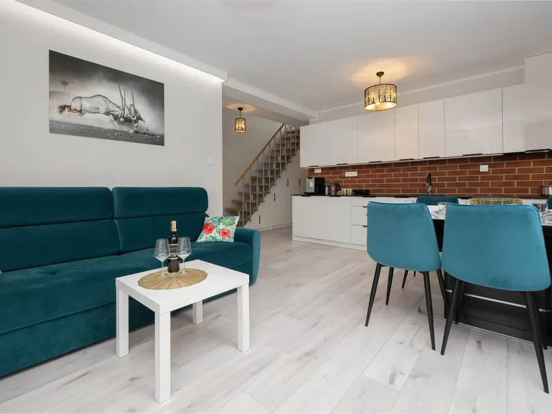 Spacious Apartment | Terrace | Parking | Close to the Beach – photo 1