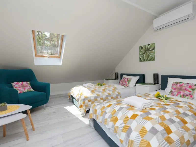 Spacious Apartment | Terrace | Parking | Close to the Beach – photo 2