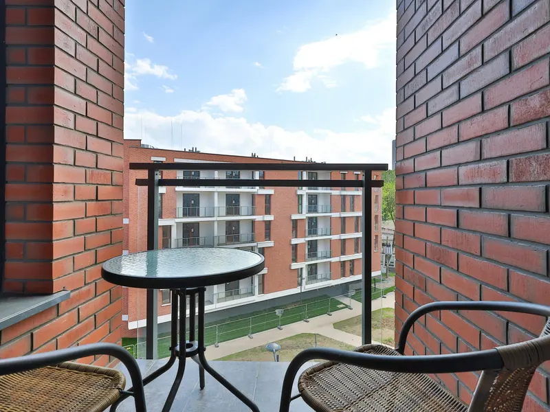 Komfortables Studio | Balkon | Nähe Altstadt – Foto 2