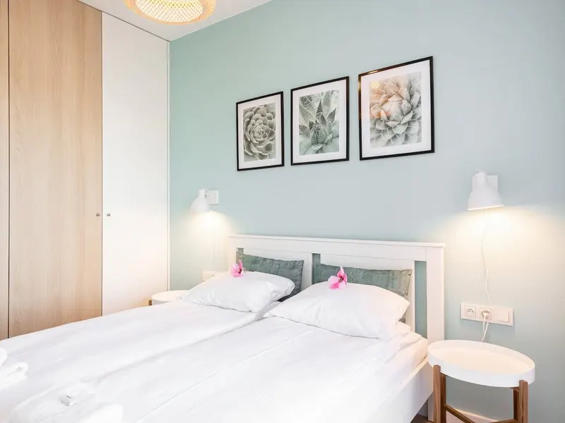 Modern Apartment in Wroclaw | Balcony, Parking – photo 3