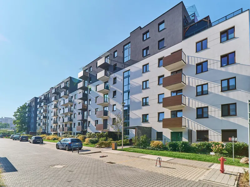 Komfortowy Apartament we Wrocławiu | Balkon i Parking – zdjęcie 5