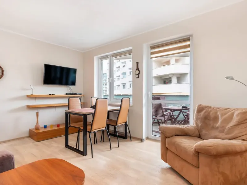 Przytulny Apartament | Blisko Plaży, z Balkonem – zdjęcie 1