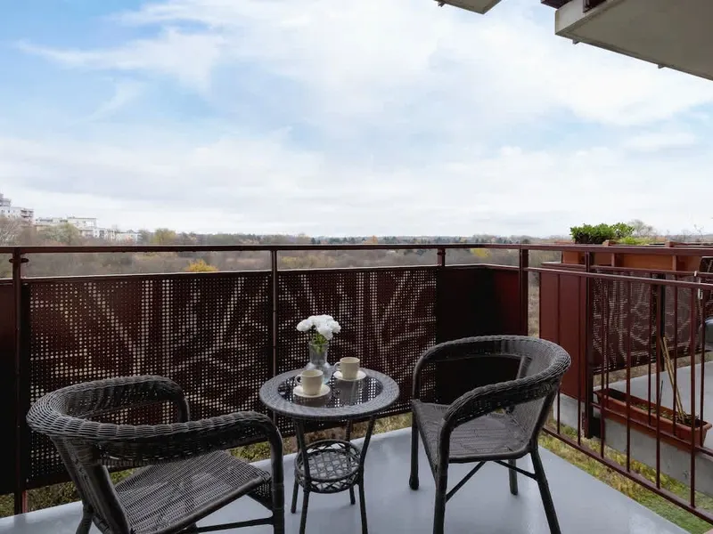 Elegant Apartment | Balcony and Private Parking – photo 5