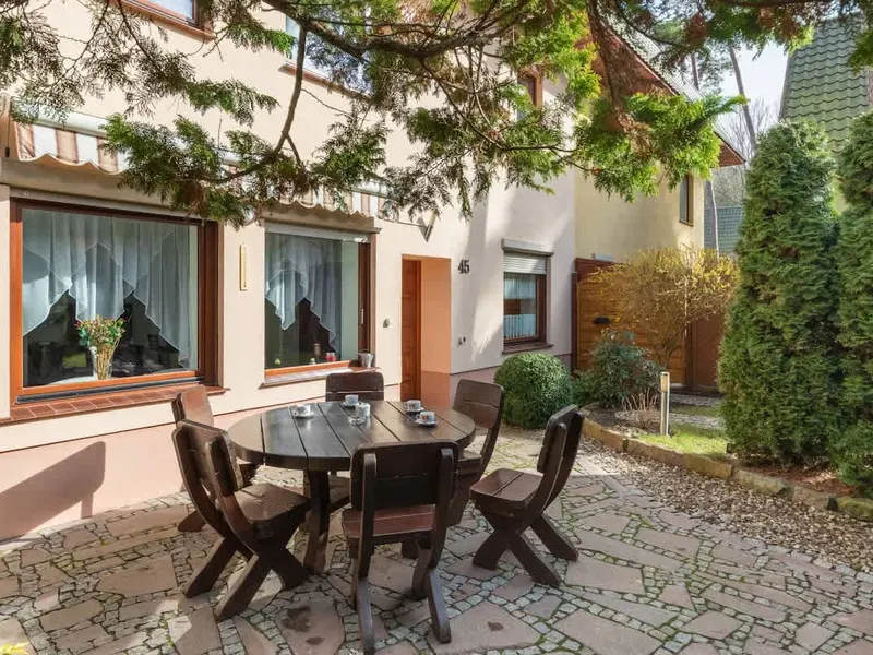 Familienwohnung | Strandnähe, Parkplatz, Terrasse – Foto 2