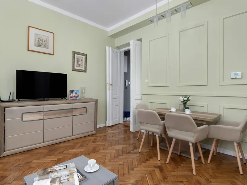 Stylowy Apartament | Miejsce do Pracy | Blisko Rynku – zdjęcie 5