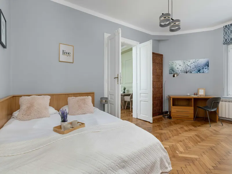 Stylowy Apartament | Miejsce do Pracy | Blisko Rynku – zdjęcie 2