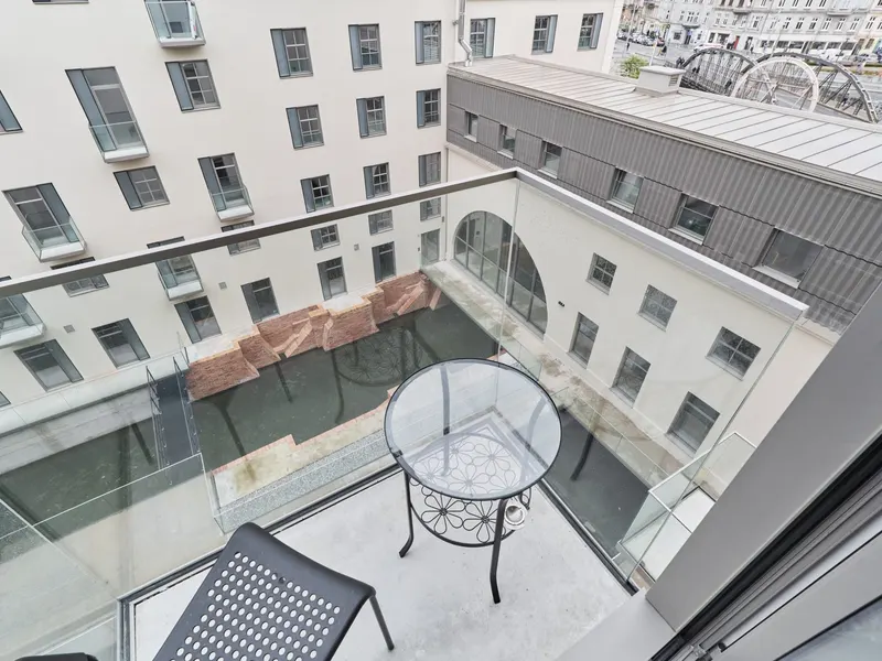Eleganckie Studio w Centrum | Balkon | Dla 4 Osób – zdjęcie 5