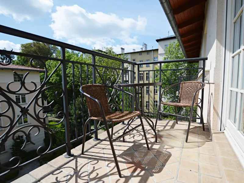 Przytulny Apartament | Parking, Balkon, Blisko Plaży – zdjęcie 2