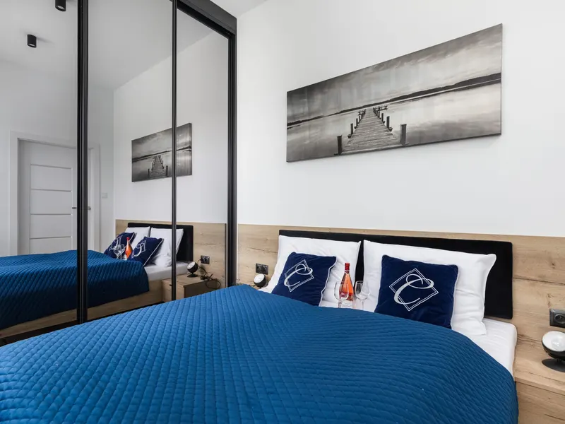 Sunny Apartment with Terrace | Pool, Spa, Parking – photo 4