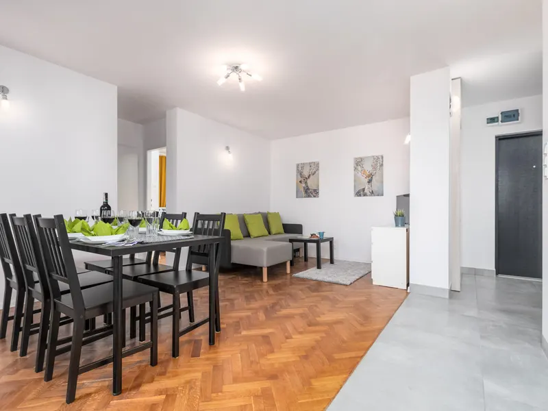Bright Apartment in the Center | Balcony and 2 Bedrooms – photo 5