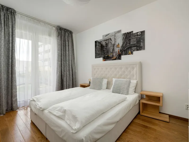 Modernes Appartement | Balkon | Parkplatz | Innenstadt – Foto 2