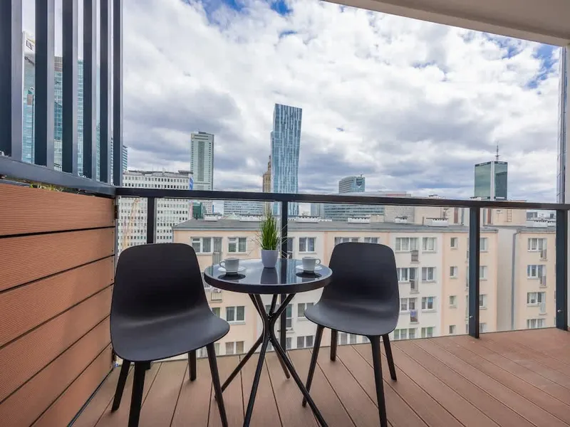 Family Apartment in the City Centre | Air-conditioning and Balcony – photo 3