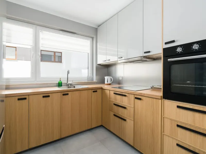 Przestronny Apartament | Parking, Wanna, Blisko Parku – zdjęcie 4