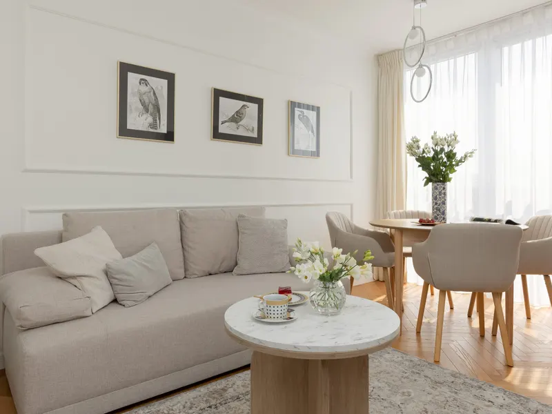 Central Apartment | Air Conditioning | Balcony | Workspace. – photo 1