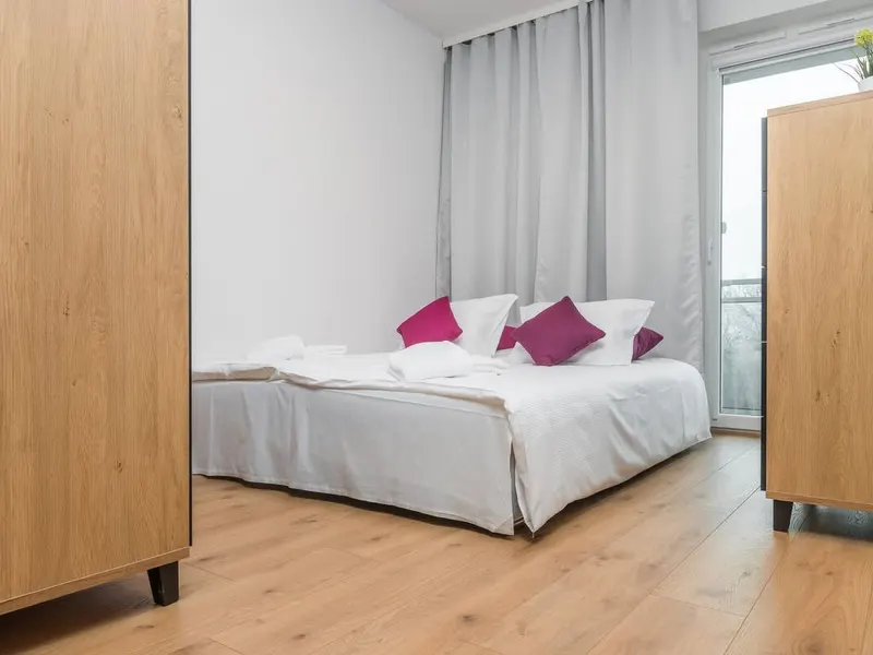 Przestronny Apartament we Wrocławiu | Parking i Balkon – zdjęcie 5