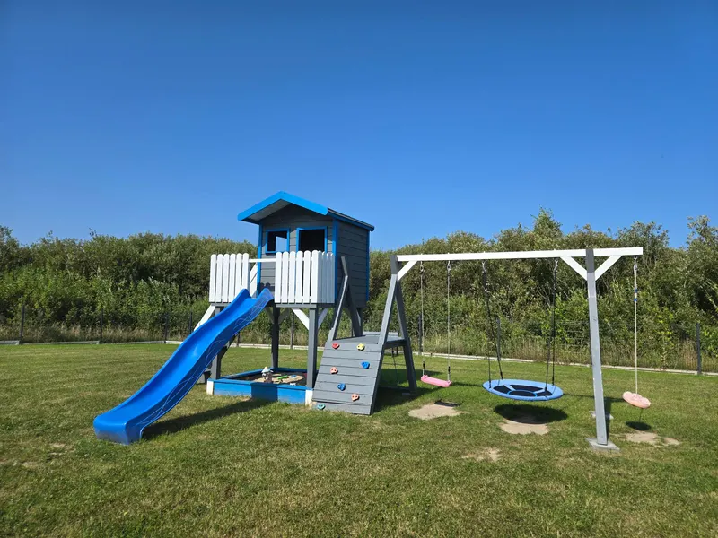 Stylowy Apartament | Parking, Balkon, Blisko Plaży – zdjęcie 4