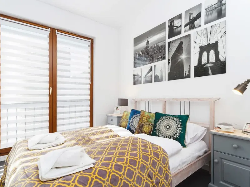 Stilvolle Wohnung in der Nähe des Bahnhofs | Parkplatz | Balkon – Foto 2