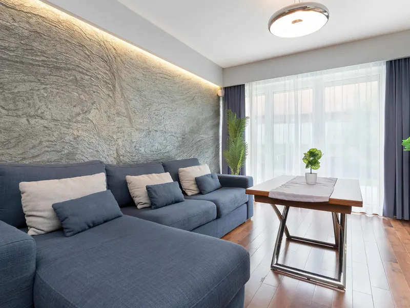 Modernes Apartment | Privater Garten und Parkplatz – Foto 5