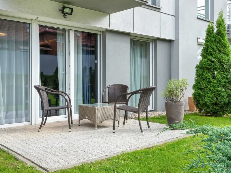 Modernes Apartment | Privater Garten und Parkplatz – Foto 3