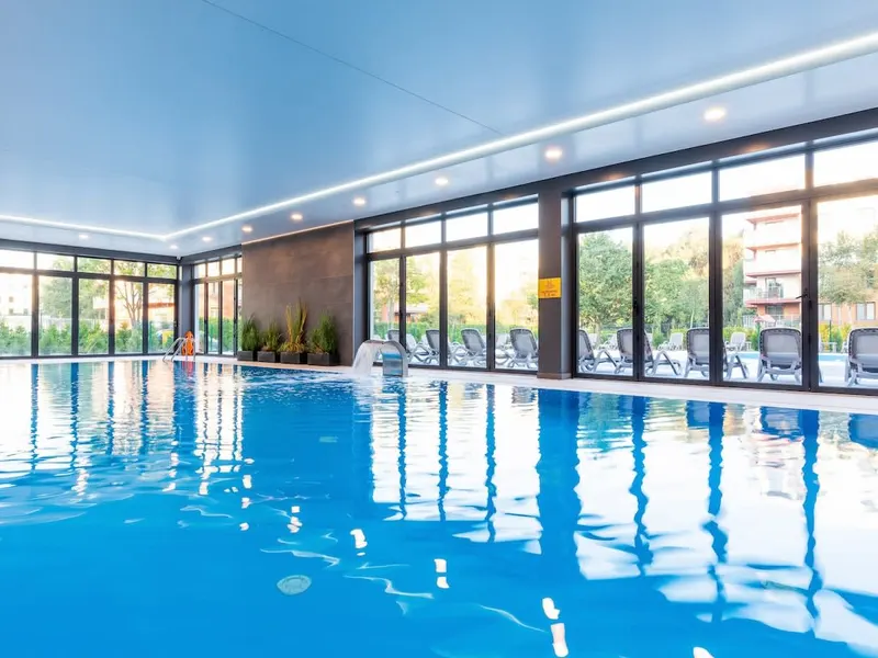 Family Suite | Pool, Gym and Close to the Beach – photo 1