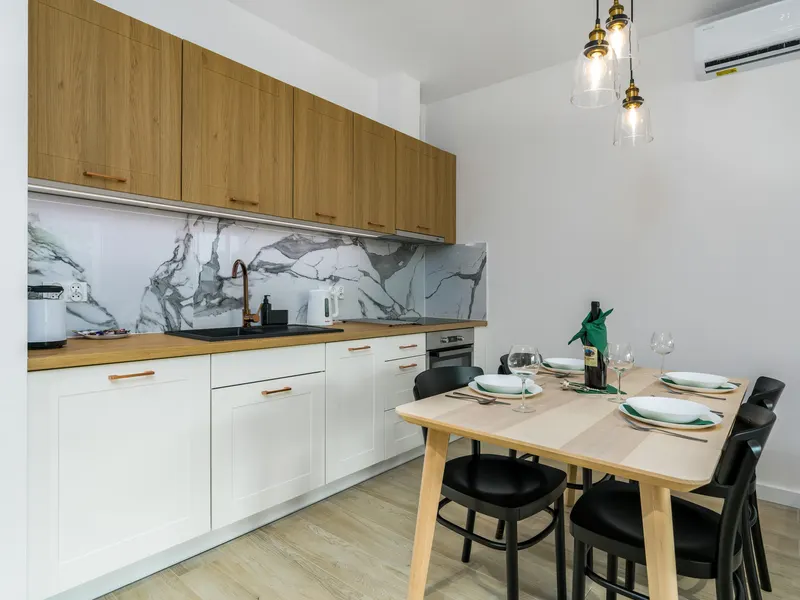 Stylish Apartment | Air Conditioning and Balcony – photo 3