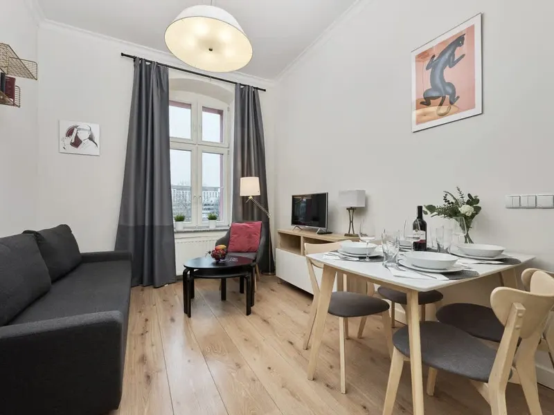 Komfortowy Apartament w Centrum | Blisko Rynku i Dworca – zdjęcie 1
