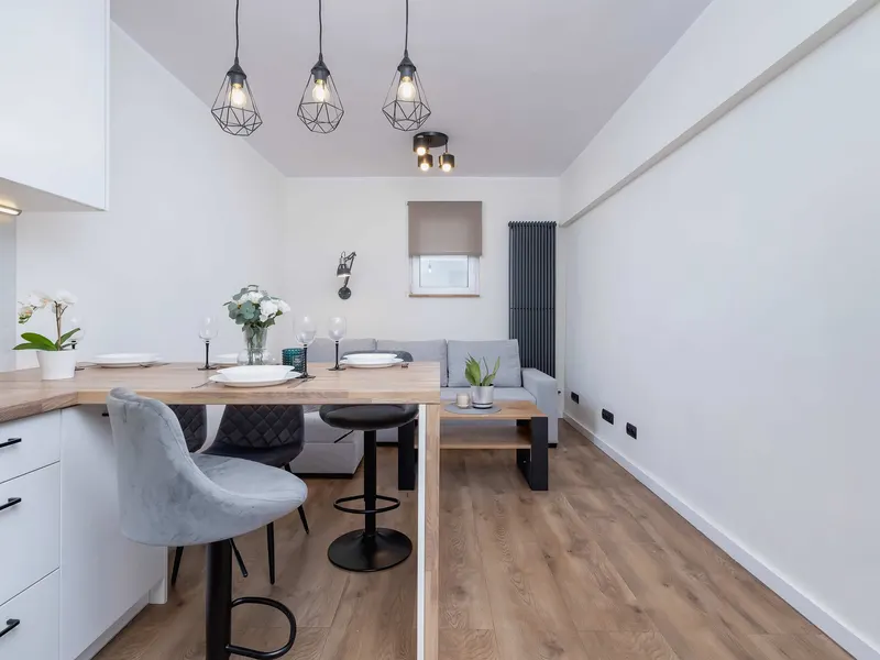 Spacious Apartment in the Heart of Kazimierz | For 6 People and for Work – photo 5