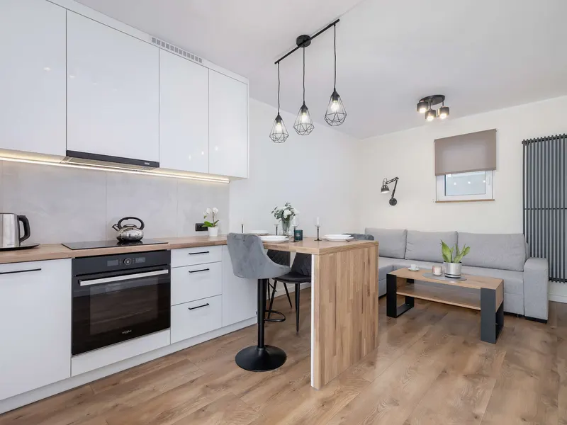 Spacious Apartment in the Heart of Kazimierz | For 6 People and for Work – photo 1