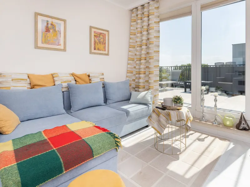 Klimatisierte Wohnung | Terrasse, Parkplatz, Nähe zum Meer – Foto 2