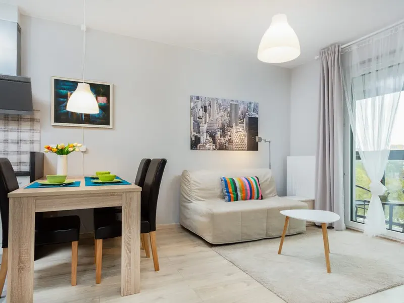 Elegant Apartment | Balcony | Workspace – photo 1