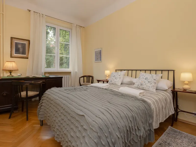 Classic Apartment in the Heart of the Old Town | 2 Bedrooms – photo 1