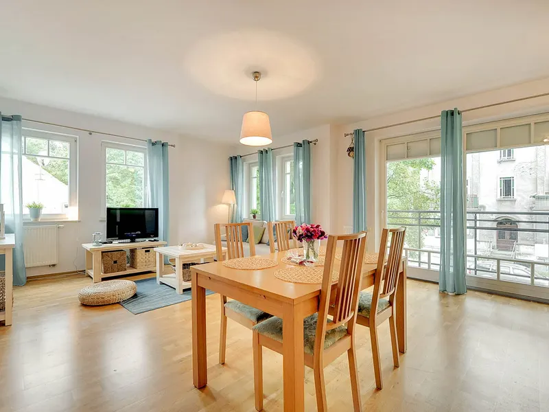 Gemütliche Ferienwohnung mit Balkon | 250 m vom Strand entfernt – Foto 4