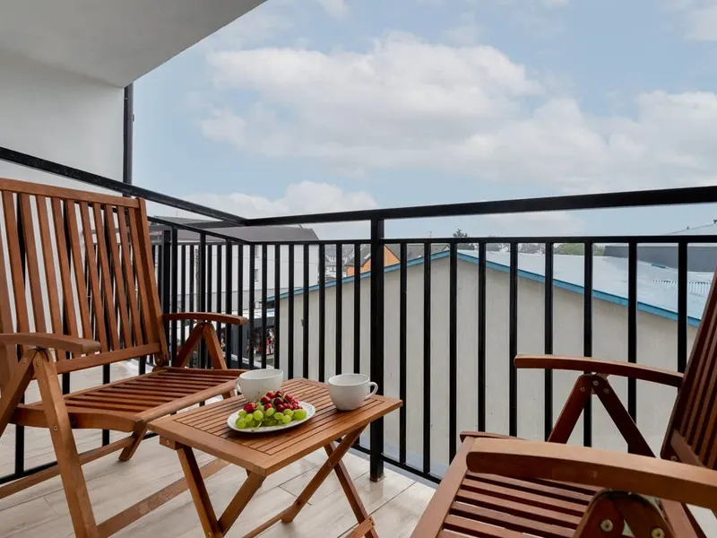 Komfortable Wohnung mit Balkon | 3 Minuten zum Strand – Foto 3