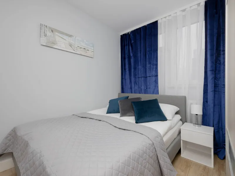 Comfortable Apartment in the Center | View of Skyscrapers, Air Conditioning – photo 2