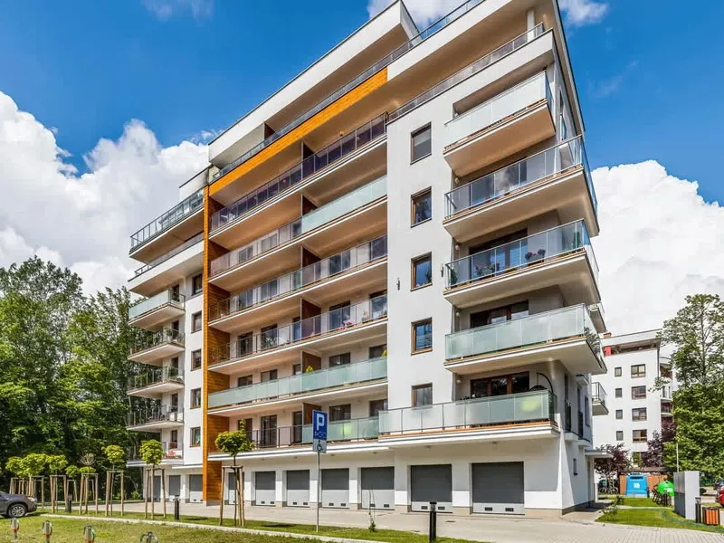 Przytulny Apartament | Balkon i Prywatny Parking – zdjęcie 4