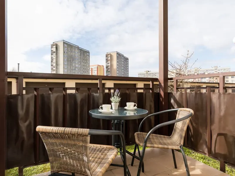 Komfortowe Studio w centrum Świnoujścia | Balkon i wanna – zdjęcie 3