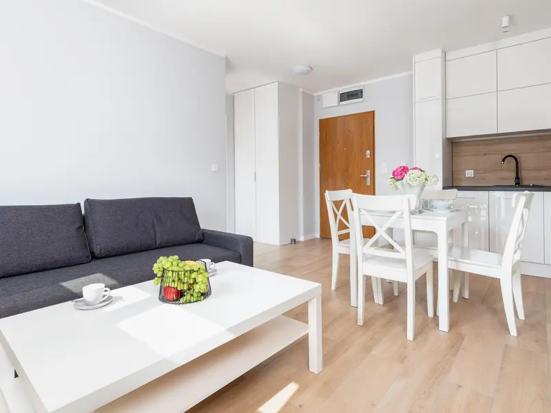 Komfortowy Apartament z Sauną | Balkon | 550 m do Plaży – zdjęcie 1